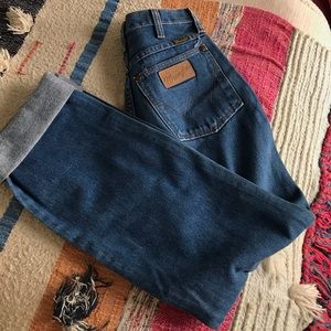 Vintage Wranglers Size 25